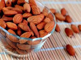 How many almonds to eat in a day