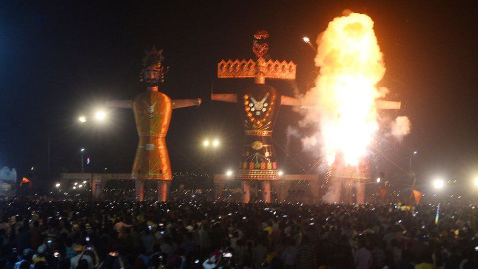 Govt decreed that the burning of Ravana should be completed on the previous day itself
