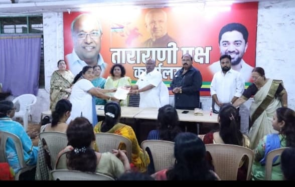 Tara Rani Party Womens Front Ichalkaranji  Hatkanangle Assembly Constituency Election of Najma Shaikh as Working President