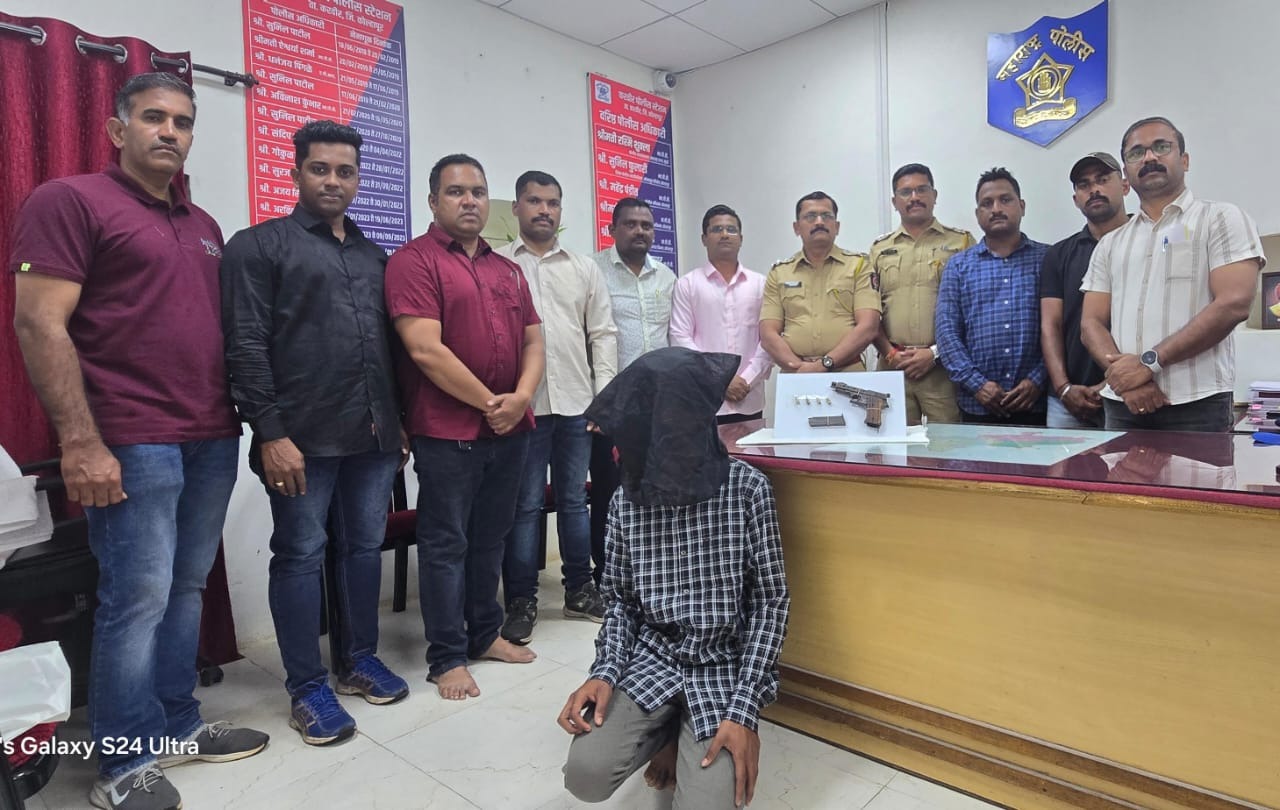 Accused arrested with illegal village pistol