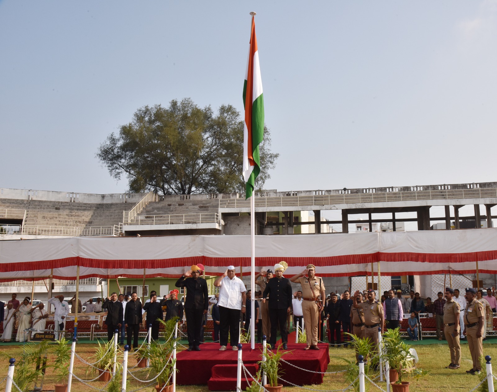 Hoisting of the flag by Guardian Minister Hasan Mushrif on Maharashtra Day