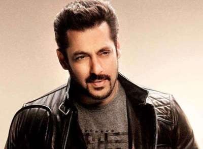 Panvel police arrested four people for plotting to attack Salman Khan with sophisticated weapons