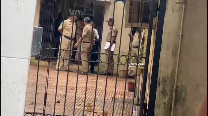 Two accused commit suicide in lockup in Mumbai within 15 days