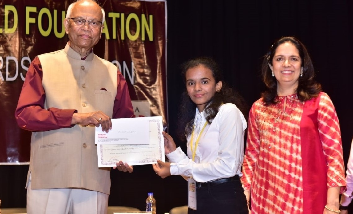 Pratiksha Jadhav of Vivekananda College received the Malhotra Wickfield Scholarship