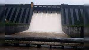 The intensity of rain has increased discharge from Koyna dam has started again