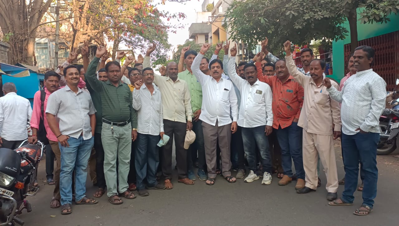 Public support of Rajesh Latkar by three trade unions and other organizations