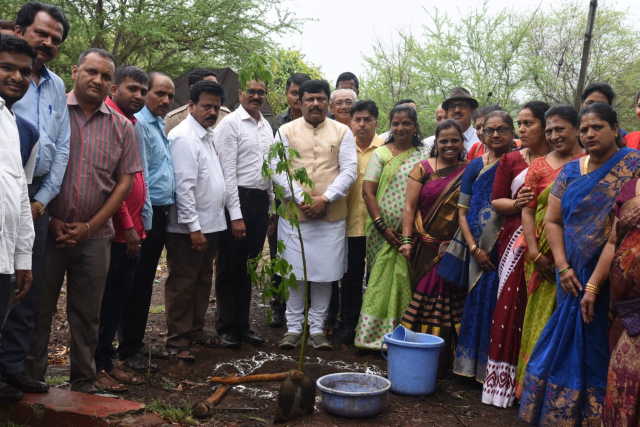 Lingayat Samaj to donate funds for flood protection wall of Rudrabhoomi