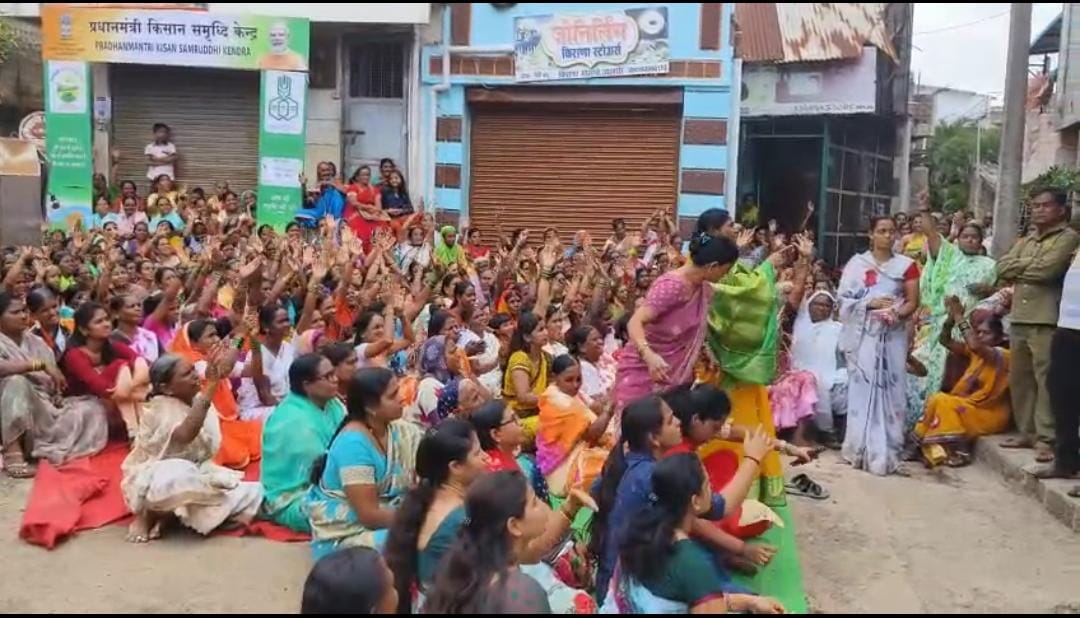 Confusion over alcohol ban resolution in Women's Gram Sabha in Shirdhon