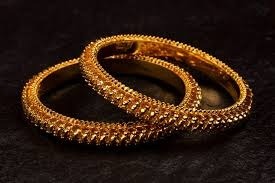The price of gold was fixed above 72 thousand rupees since last month aBut