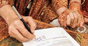 By making the marriage certificate obtained through forged documents as it does not respond to the marriage