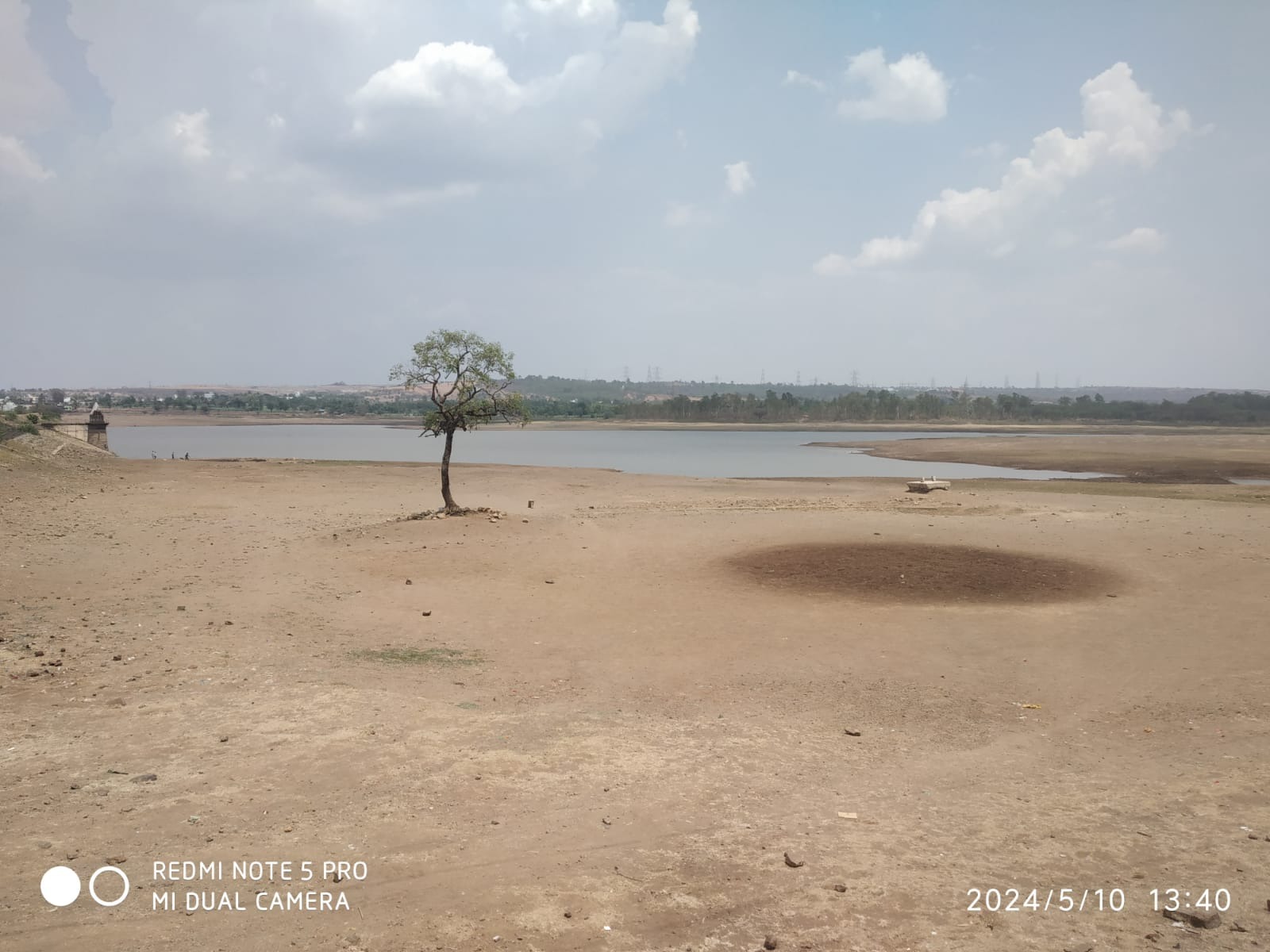 Did the water level of Kalamba lake decrease during the Yatra