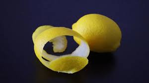 Amazing benefits of lemon peel