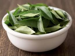 Do you know these amazing benefits of eating curry leaves