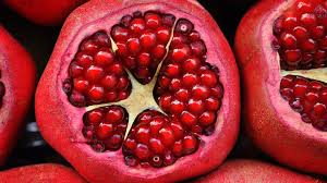 are 14 benefits of eating pomegranate