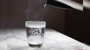 Frequent drinking of hot water can also cause problems it can cause 5 types of damage find out