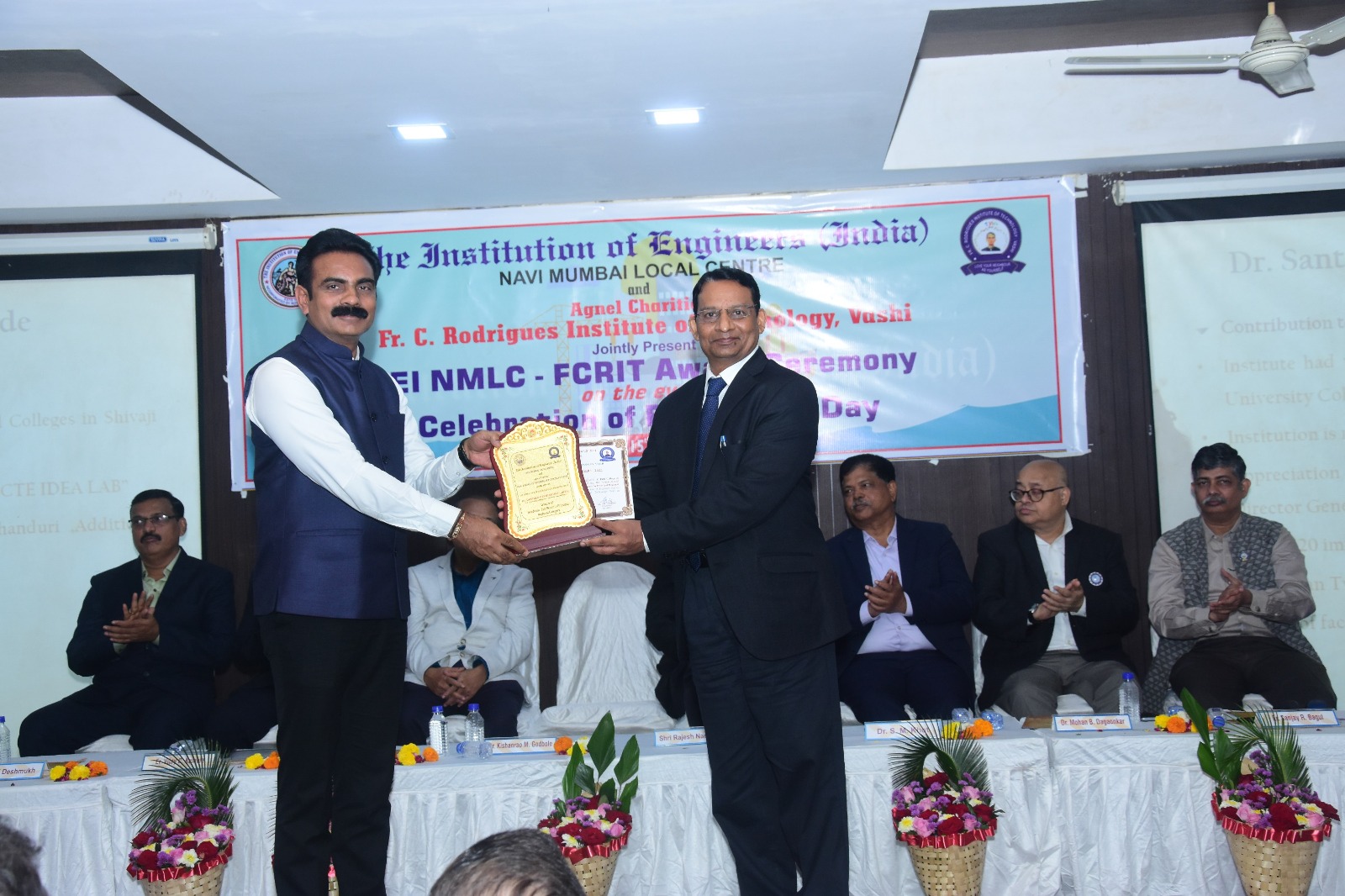 Principal DrTo Santosh Kumar Chede Academic Excellence Principal Award