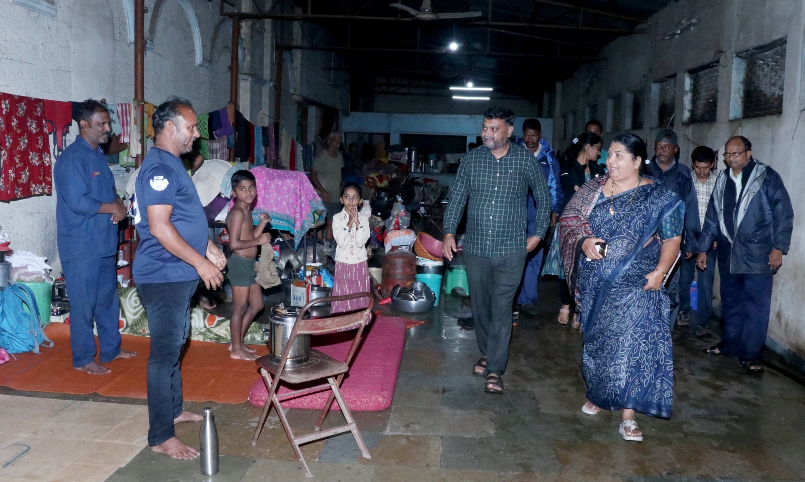 Prepare proposal for shelter center for flood affected citizens