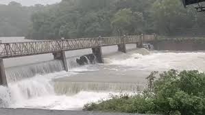 81 dams in the district under water