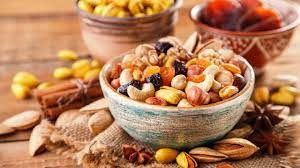 Eat these four things in dry fruits in moderation