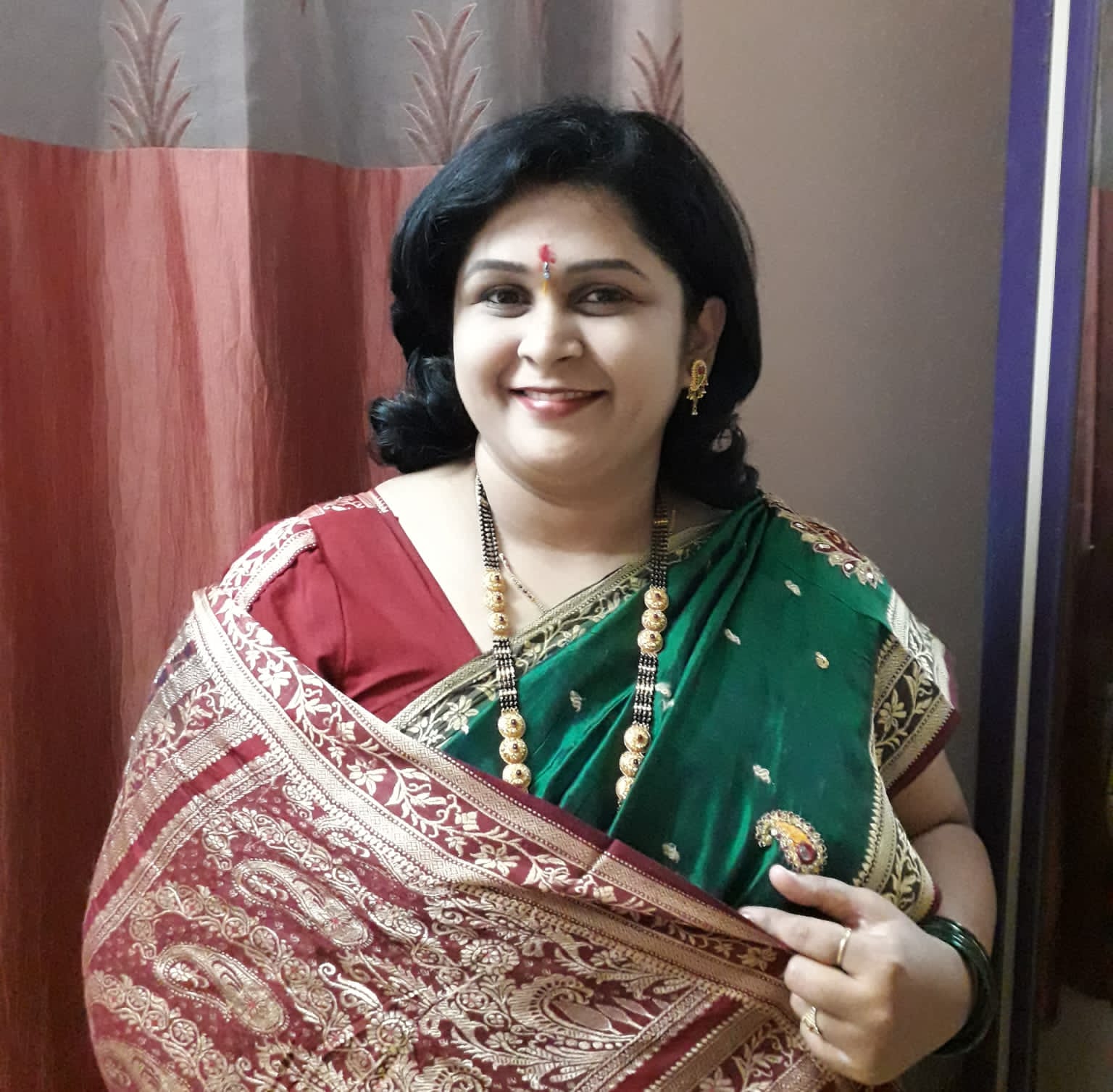 Amrita Patil as director of Vidyut Mandal Kamgar Society