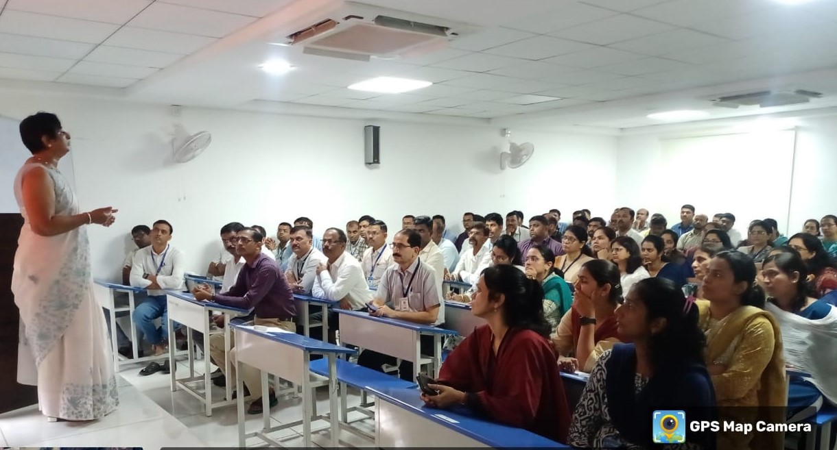 A one day workshop for faculty conducted in association with IQAC and Department of English in Vivekananda