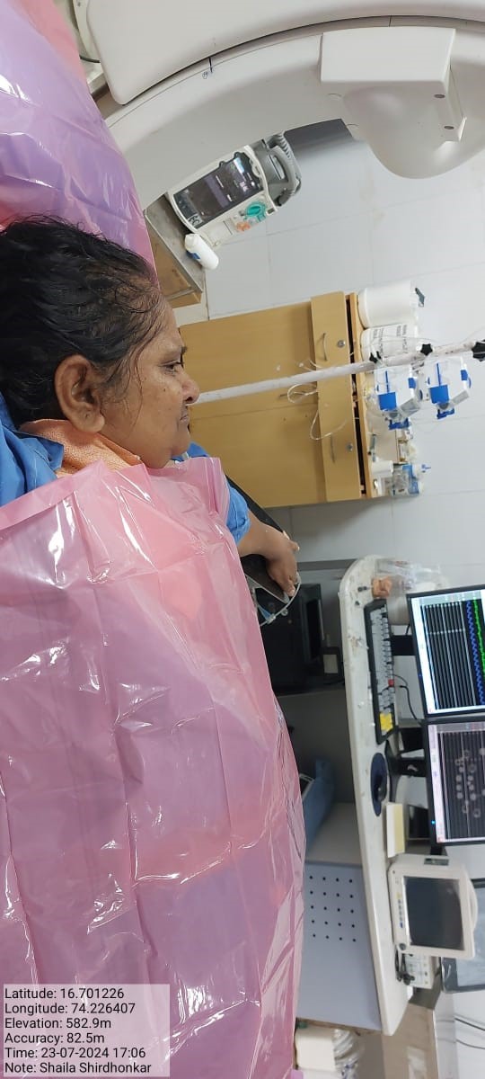 A female patient in Ichkaranji was given