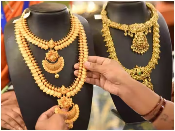 1000 rupees increase in gold price in just 24 hours,